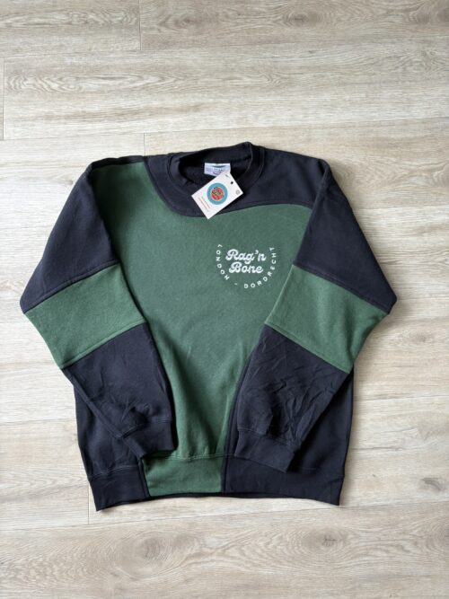 Reworked sweatshirt (M)