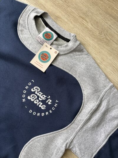 Reworked sweatshirt (M)