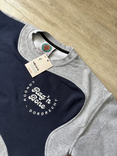 Reworked sweatshirt (M)