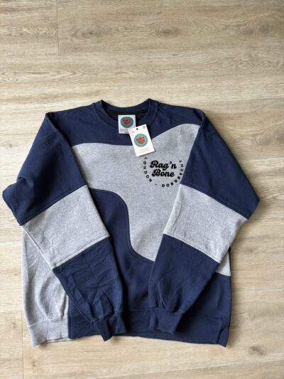 Reworked sweatshirt (M)
