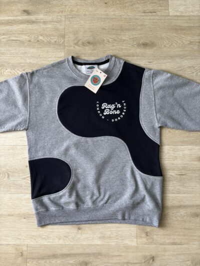 Reworked sweatshirt (M)
