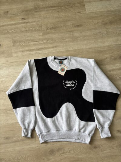 Reworked sweatshirt (M)