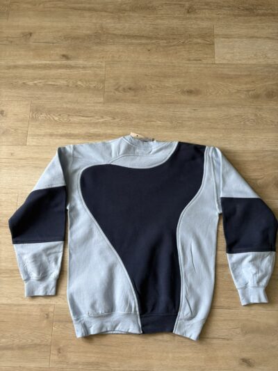 Reworked sweatshirt (M)