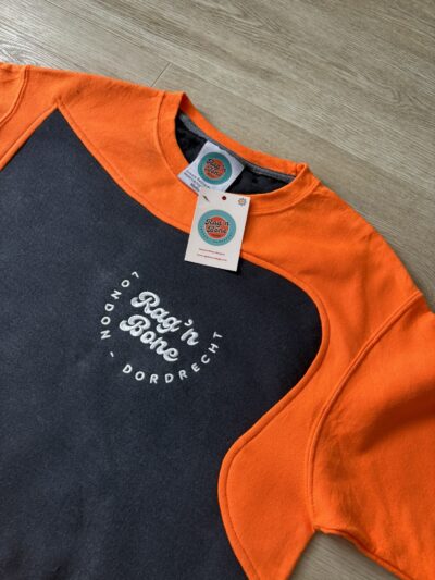 Reworked sweatshirt (M)