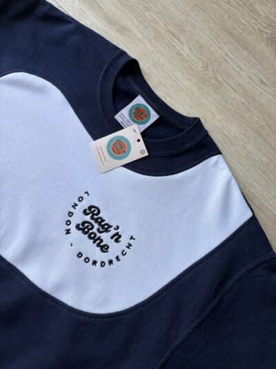 Reworked sweatshirt (XL)