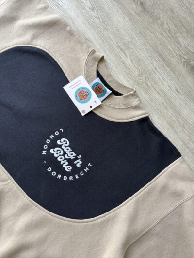 Reworked sweatshirt (XL)