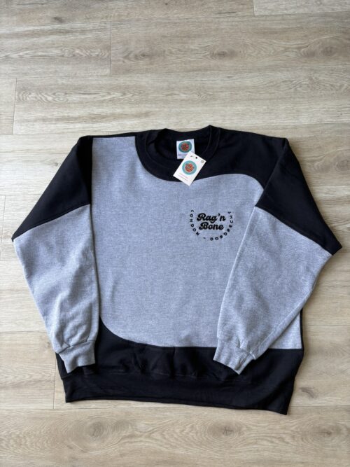Reworked sweatshirt (XL)