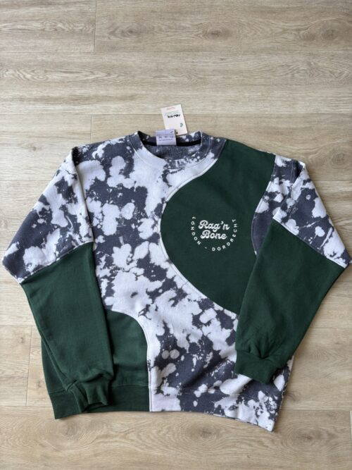 Reworked sweatshirt (XL)