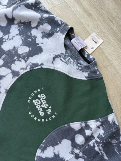 Reworked sweatshirt (XL)