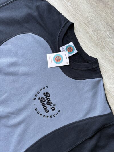 Reworked sweatshirt (XL)