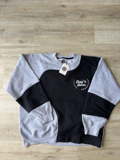 Reworked sweatshirt (XL)